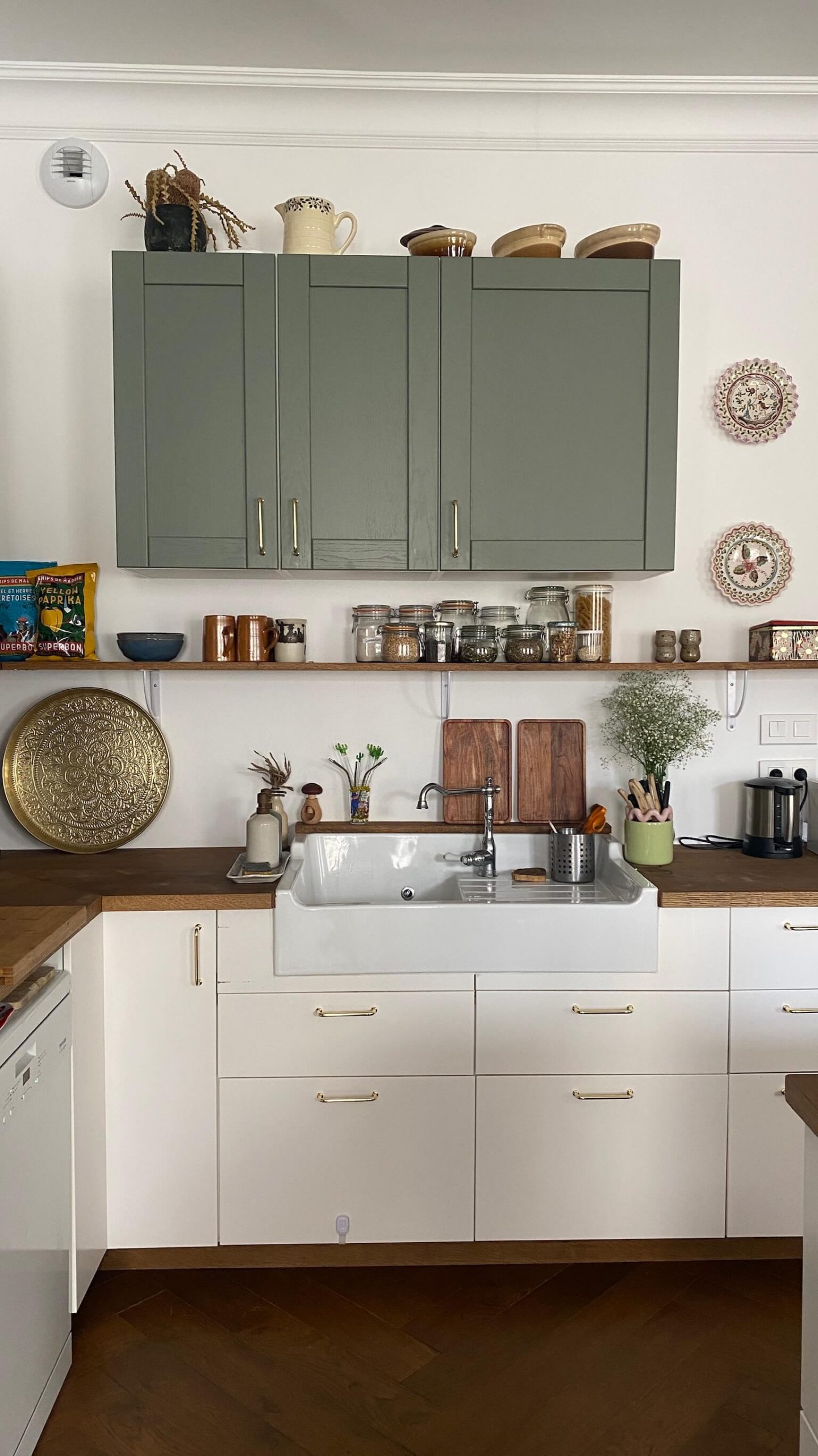 chantier cuisine ikea plan de travail chene appartement - Aubenas - Saint Sernin - AZ Agencement - Artisan multi-services et Rénovation intérieure : Électricité, Plomberie, Salle de bain, Cuisine, Menuiseries, Finitions